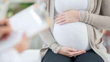 خدمات مراقبتی پیش و حین بارداری و پس از زایمان