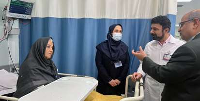 ملاقات دکتر زالی از بیماران انتقال یافته از بیمارستان گاندی به مراکز درمانی دانشگاه 