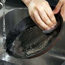 نکاتی درباره استفاده از ظروف نچسب در آشپزی