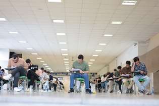 بازدید معاون آموزشی وزارت بهداشت از روند برگزاری آزمون دکتری در دانشگاه 