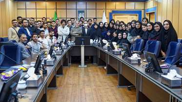  آیین تکریم و معارفه دبیر تشکیلات انجمن اسلامی ۱۳۴۸ برگزار شد