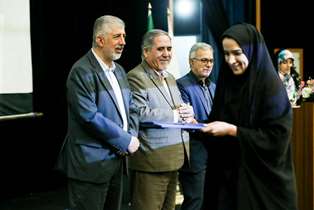 برگزاری آیین تقدیر از بهورزان و مراقبان سلامت دانشگاه