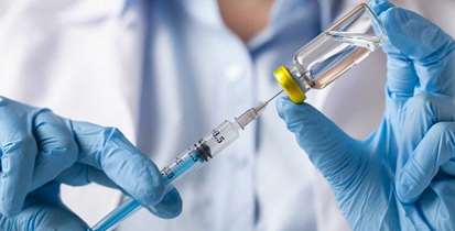 جلوگیری از مصرف بی رویه آنتی بیوتیک ها با افزایش واکسیناسیون علیه آنفلوآنزا 