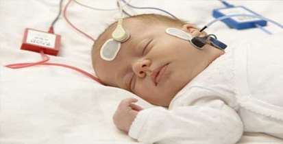 ابتلاي ٣٤ ميليون كودك به كم شنوايي در جهان/ انجام غربالگری شنوایی نوزادان در مراکز بهداشتی دانشگاه 