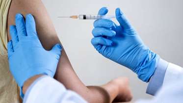 آغاز واکسیناسیون گروه سنی 5 تا 11 سال در سراسر کشور به صورت پلکانی و با رضایت والدین