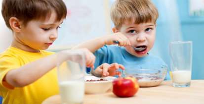  تاثیر رژیم غذایی در ایجاد پوسیدگی دندانها