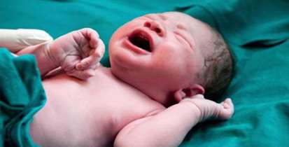 بزرگداشت هفته جهانی  پرستار نوزاد در بیمارستان مهدیه