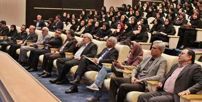 "بیایید با یکدیگر صحبت کنیم"/ همایش روز جهانی بهداشت برگزار شد