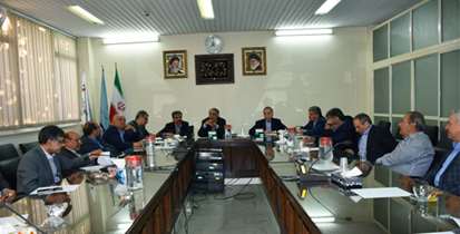 نشست مجمع خیرین سلامت بیمارستان امام حسین (ع)/ ردپای کمک های خیرین درجای جای بیمارستان