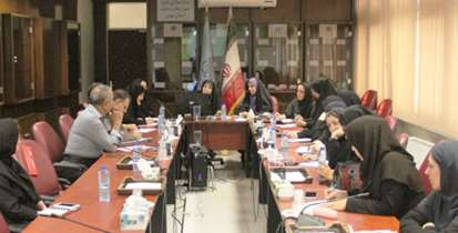 نشست هم اندیشی مددکاران اجتماعی  بیمارستان های دانشگاه در معاونت درمان برگزار شد
