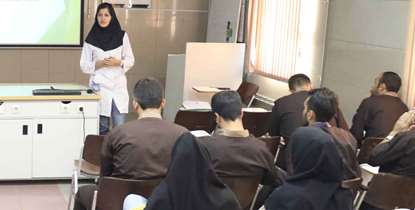 کلاس آموزشی  مهارت های زندگی در بیمارستان مسیح دانشوری 