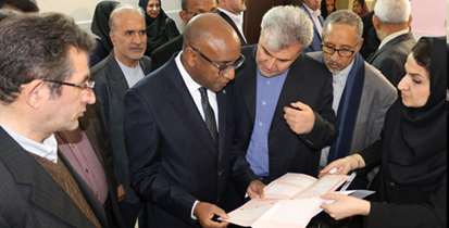بازدید وزیر بهداشت کشور موریتانی از خانه بهداشت افجه و مرکز خدمات جامع سلامت لواسان
