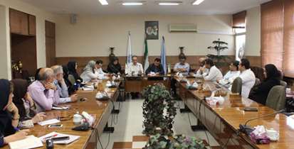 نشست هم اندیشی مسوولان و روسای بخشهای بیمارستان طالقانی درخصوص افزایش بهره وری
