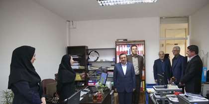 دکتر آقاجانی در سال جدید از واحدهای مختلف دانشگاه بازدید کرد