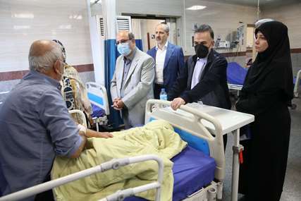 بازدید نوروزی رییس دانشگاه از مراکز بهداشتی و درمانی جنوب شرقی تهران