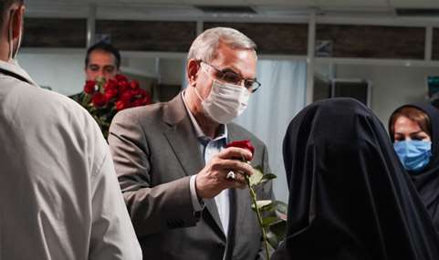 یازدید نوروزی وزیر بهداشت از دو بیمارستان پایتخت