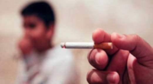 نقش کلیدی والدین در جلوگیری از مصرف دخانیات در فرزندان