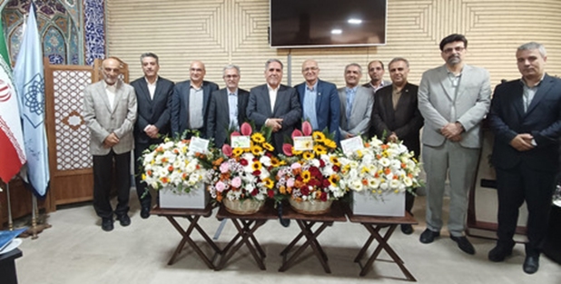 آیین تکریم و معارفه رییس مرکز بهداشت شرق برگزار شد