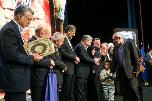 در امتداد ایثار؛ تقدیر از قهرمانان سلامت جنگ ۱۲ روزه