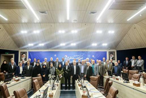 نشست هم‌اندیشی صاحب‌نظران و پیشکسوتان دانشگاه