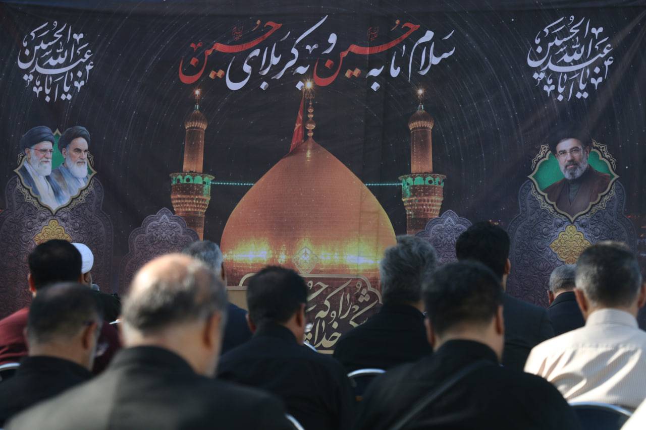 برگزاری مراسم زیارت عاشورا همزمان با دهه اول محرم در دانشگاه 